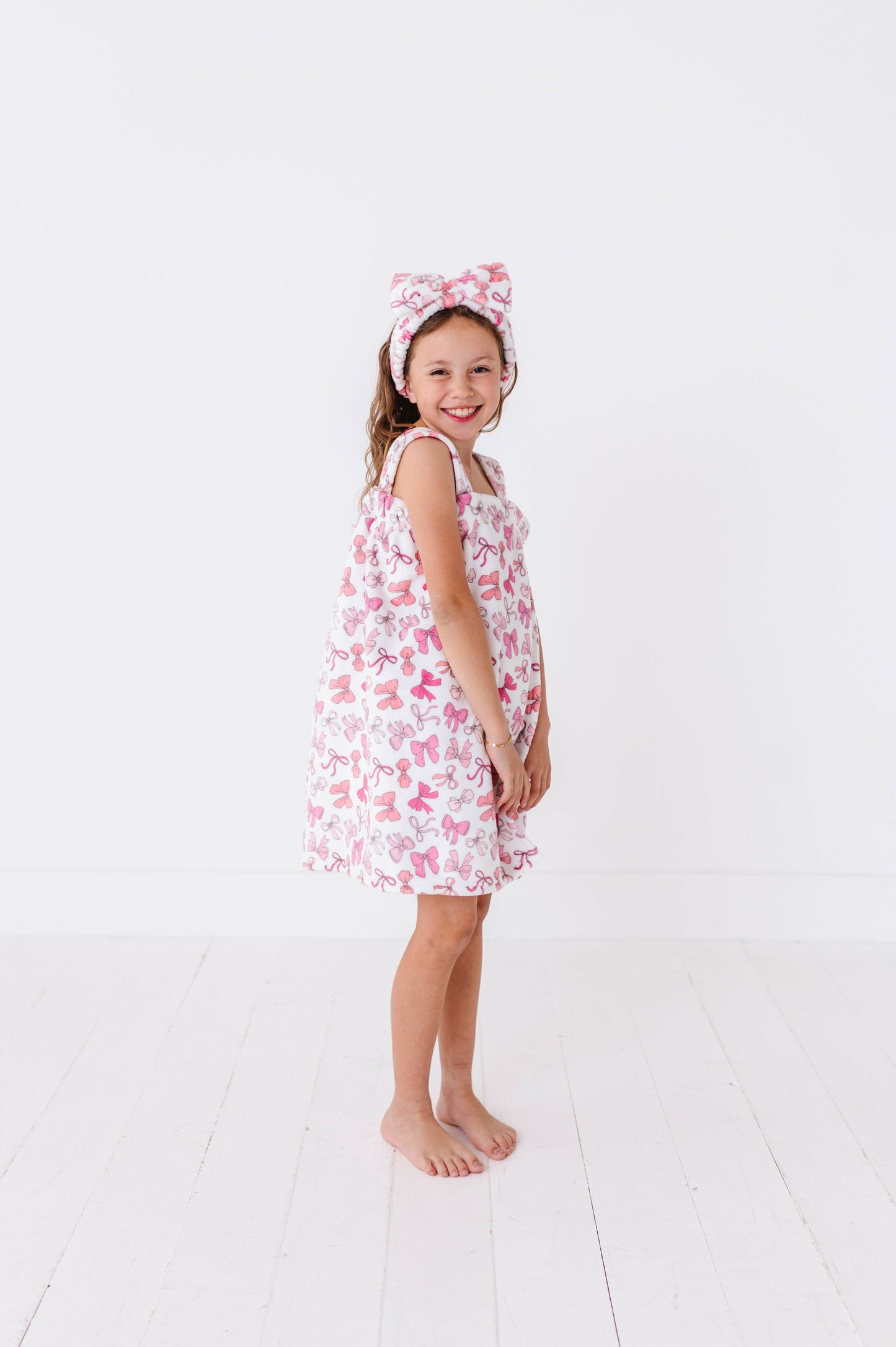 Plush Spa Wrap - Pink Bows: S/M(6-10)
