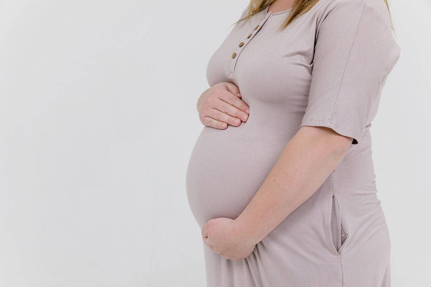 WOMENS GOWN: STRIPED ONYX