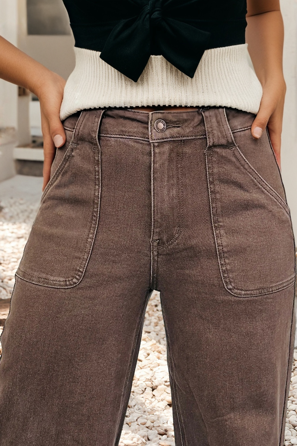 Dark Brown Retro Washed Patch Pocket Loose Jeans