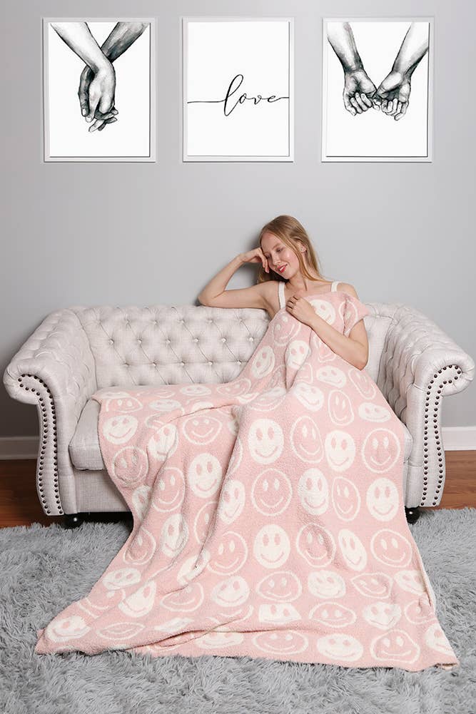 Luxury Soft Happy Face Throw Blanket: Pink