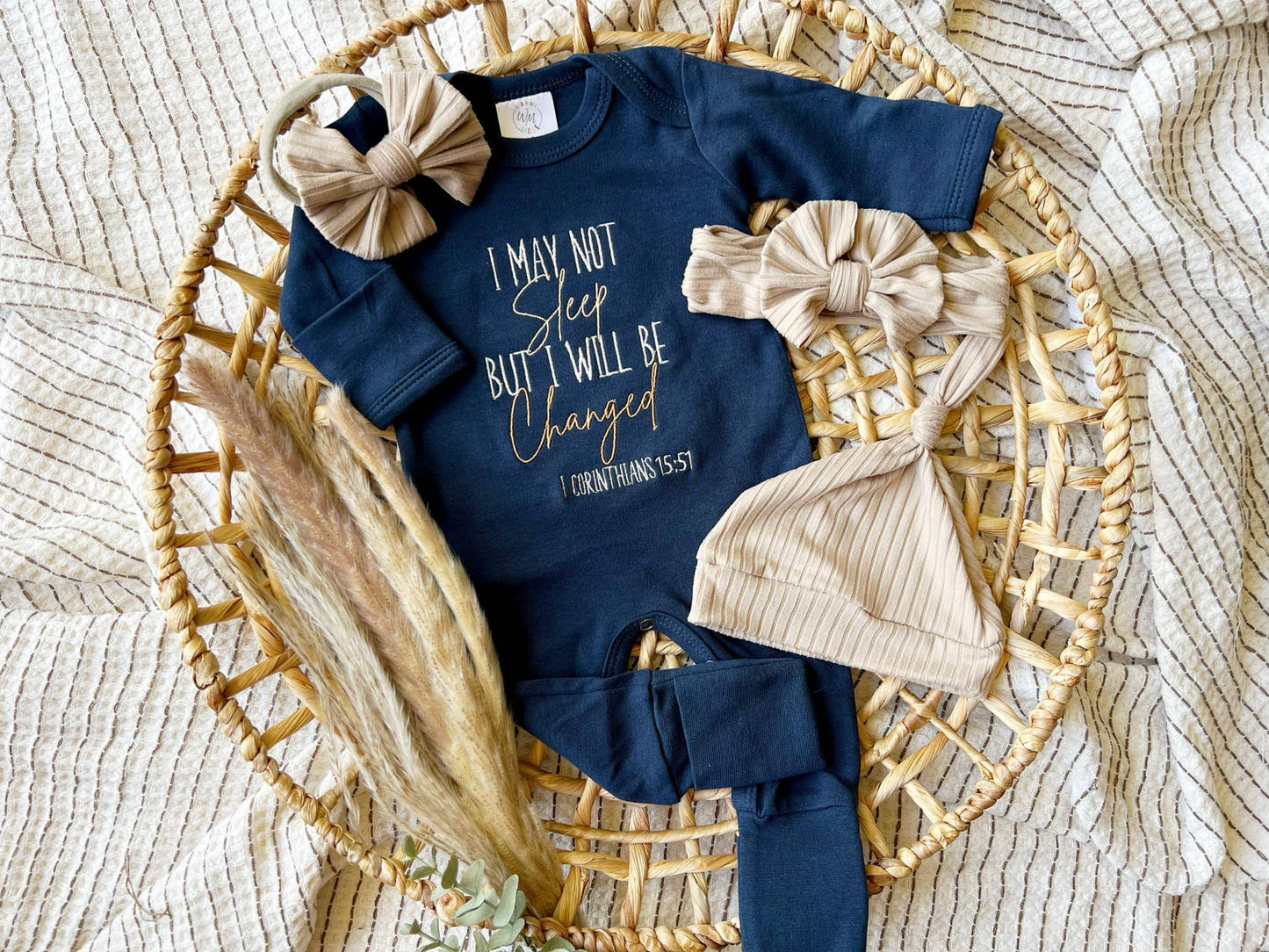 I Will Be Changed : Newborn / Romper w/Beige Hat