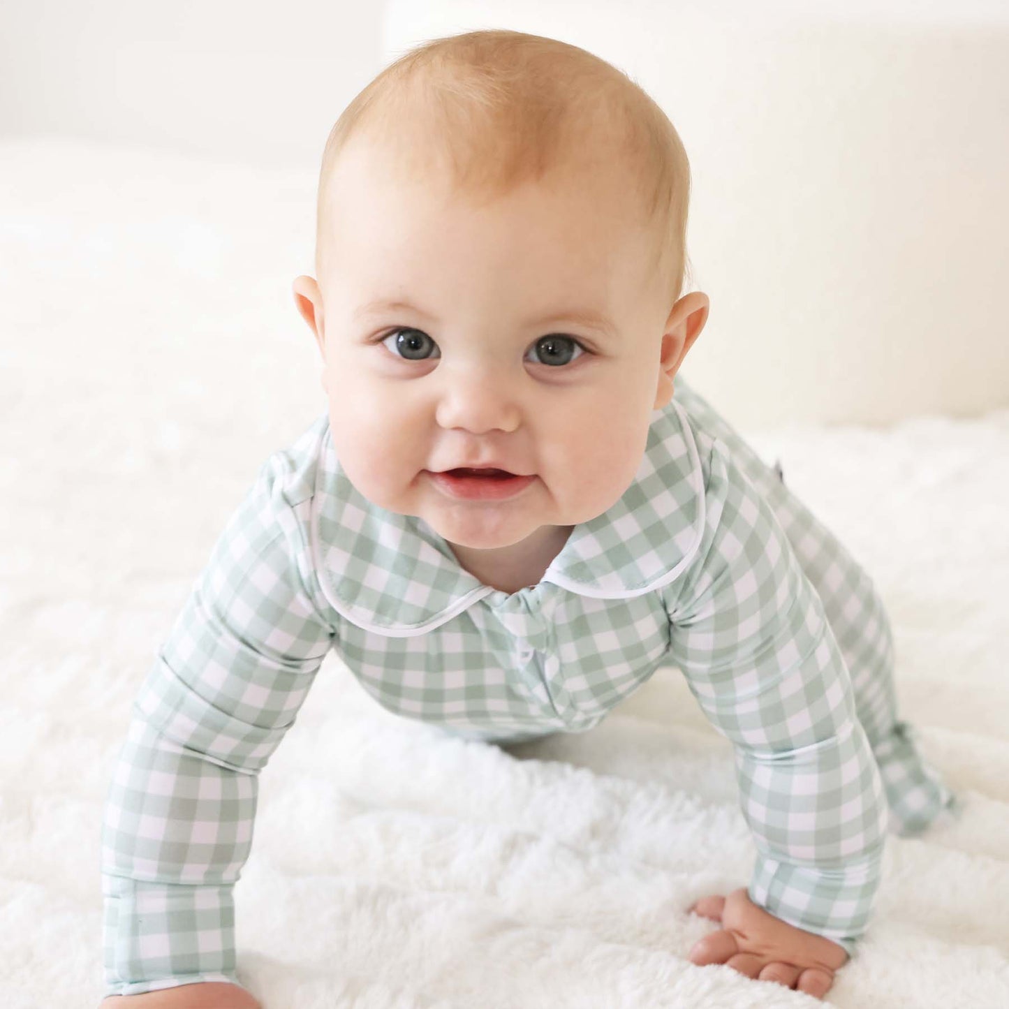 Peter Pan Collar Zipper Footie | Moss Gingham