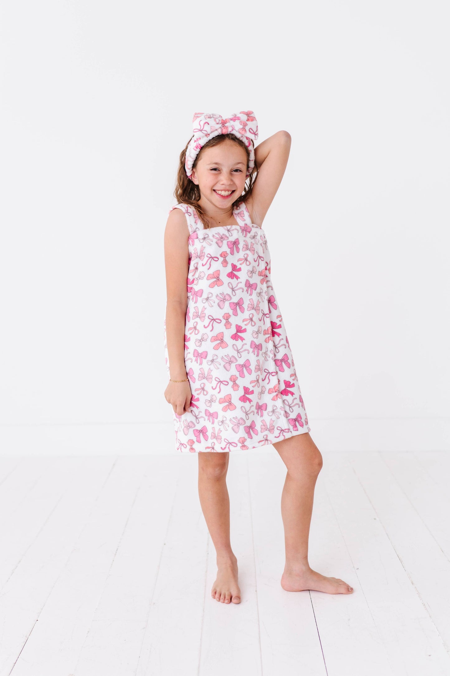 Plush Spa Wrap - Pink Bows: S/M(6-10)