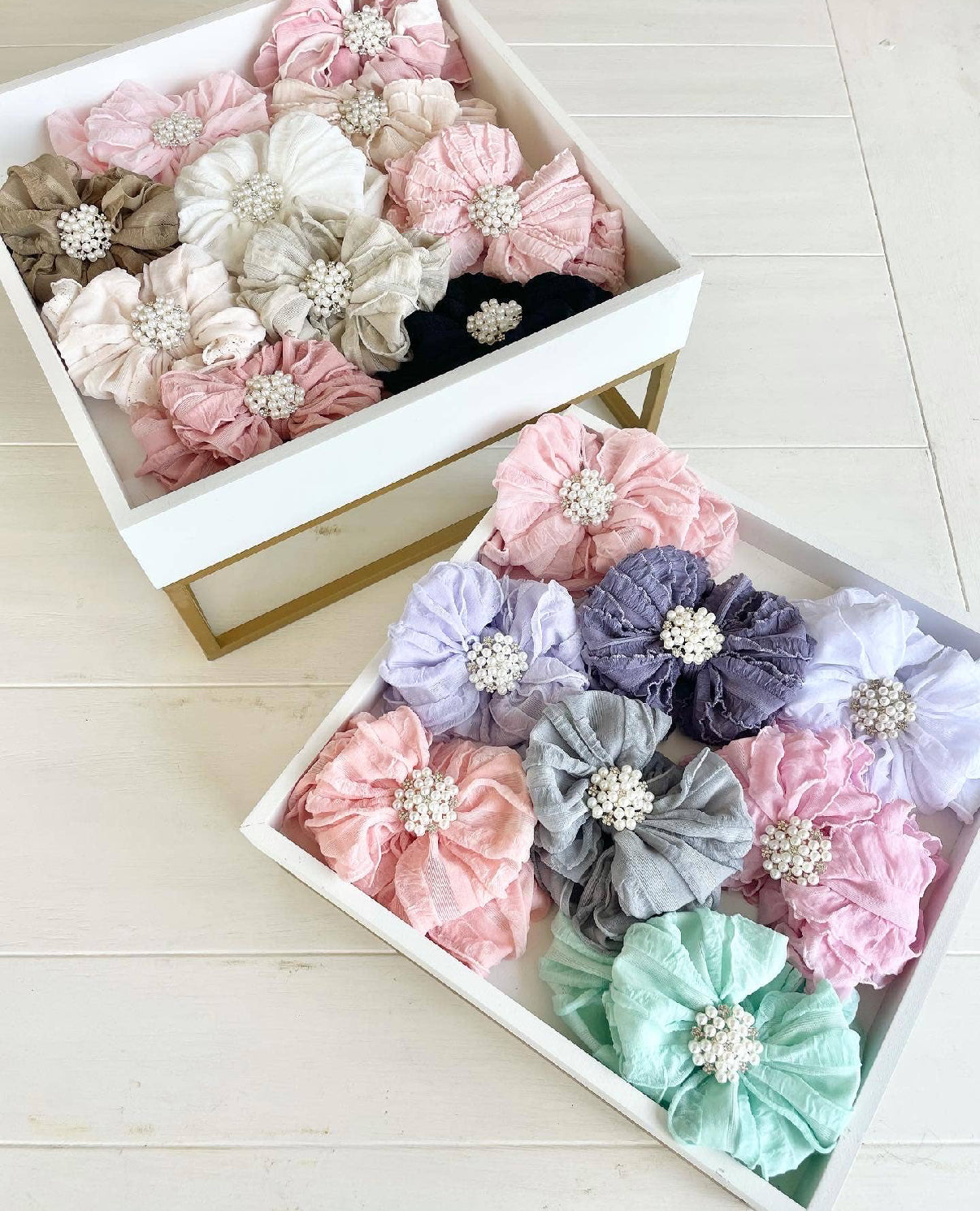 Pearl Ruffled Bow Headwrap