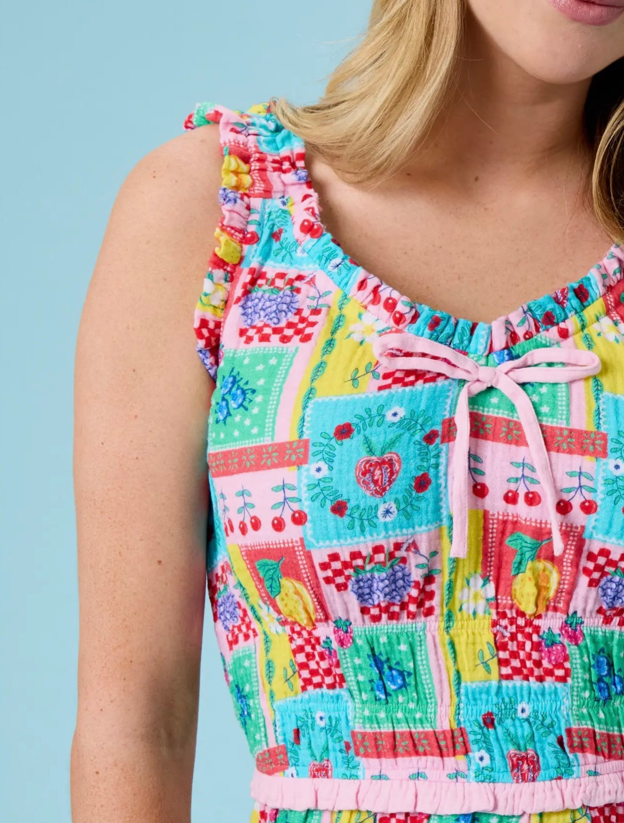Women's Picnic Party Patchwork Cotton Gauze Smocked Ruffle Bow Midi Dress