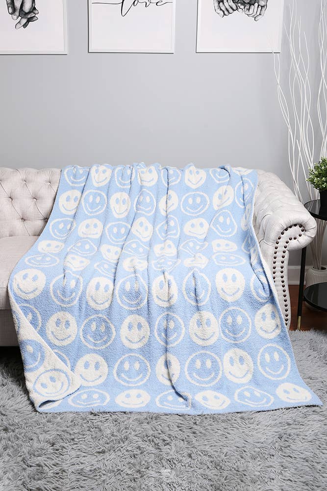 Luxury Soft Happy Face Throw Blanket: Pink
