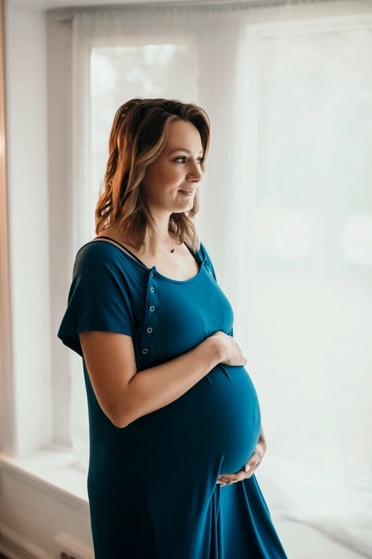 Mommy Labor, Delivery, and Nursing Gown