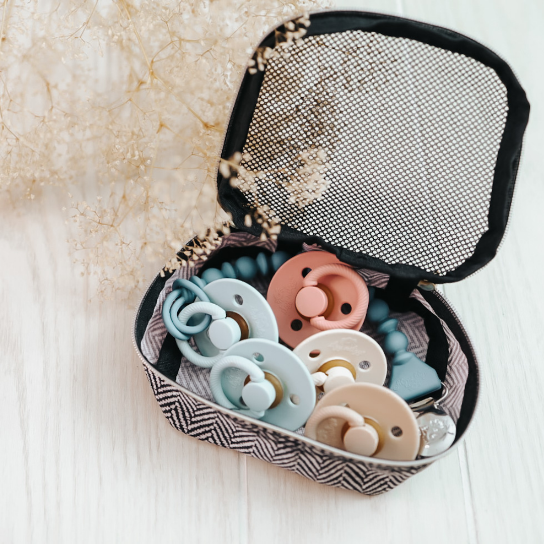 Itzy Soother™ Natural Rubber Paci Sets: Glow - Buttercream + Pistachio 6-18 M