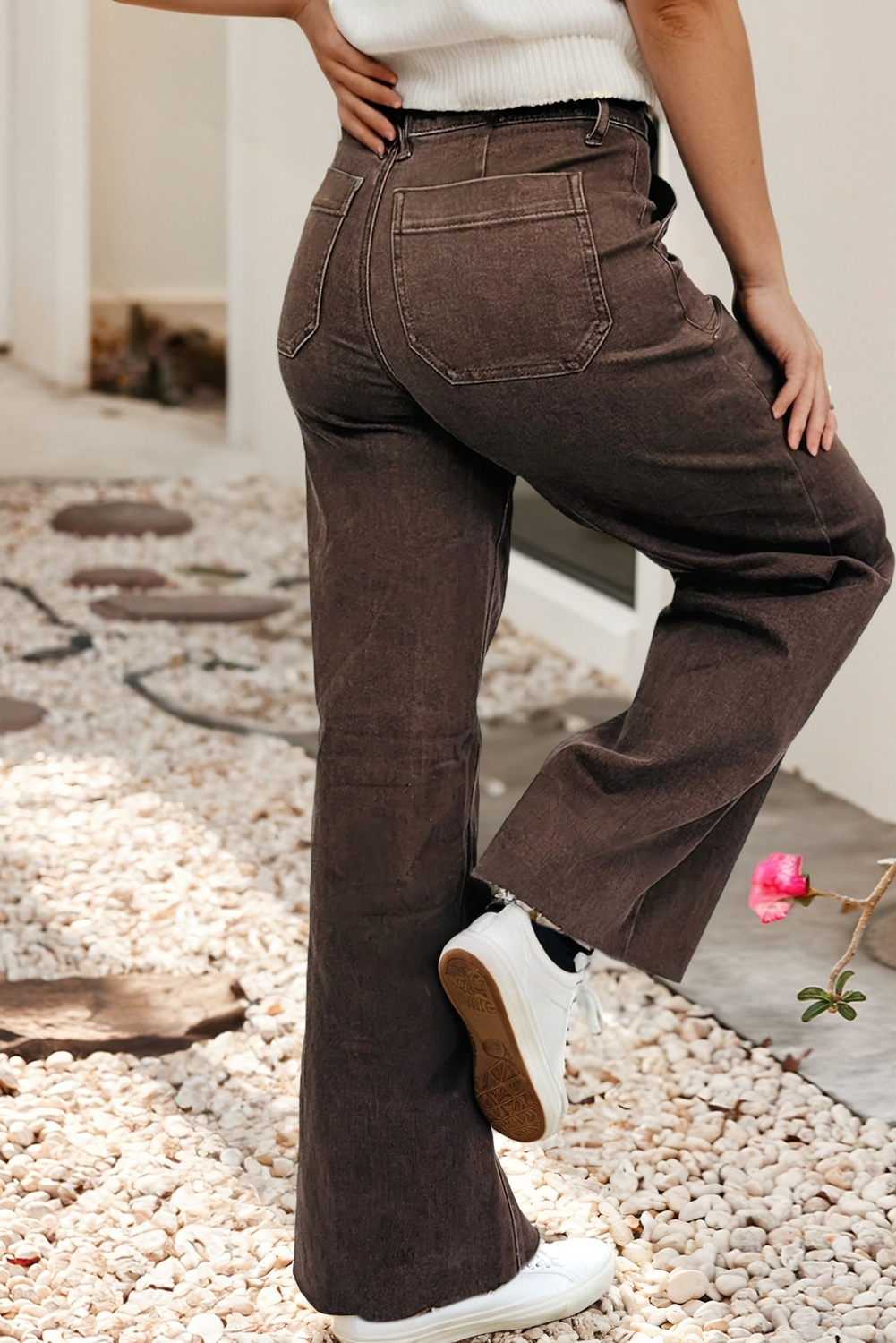 Dark Brown Retro Washed Patch Pocket Loose Jeans
