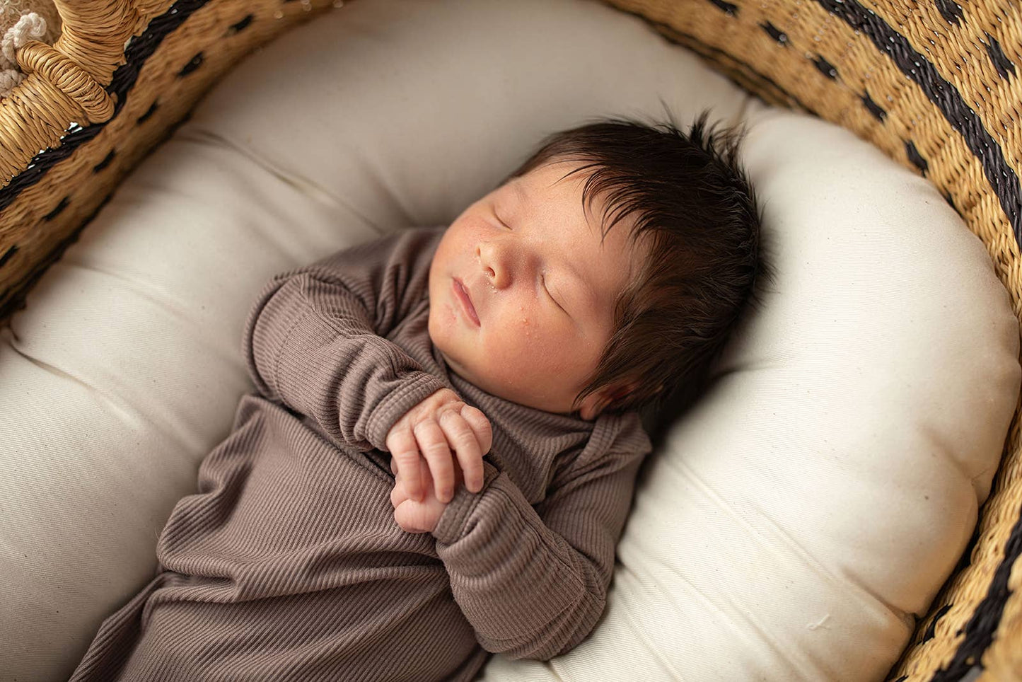 Cocoa Brown Ribbed Knotted Newborn Baby Gown sleepwear: Gown & Hat