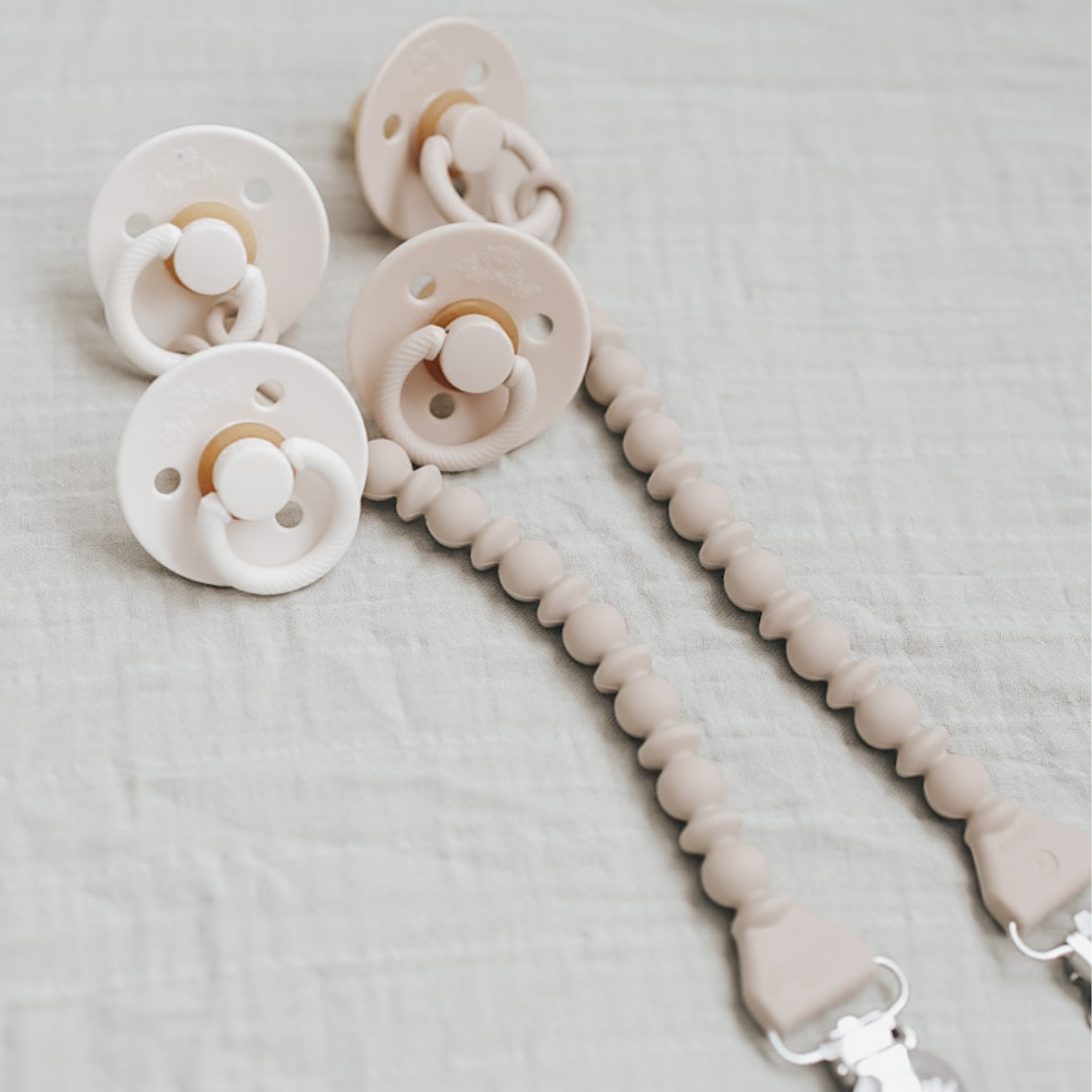 Itzy Soother™ Natural Rubber Paci Sets: Glow - Buttercream + Pistachio 6-18 M