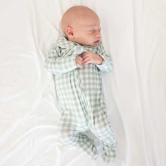 Peter Pan Collar Zipper Footie | Moss Gingham